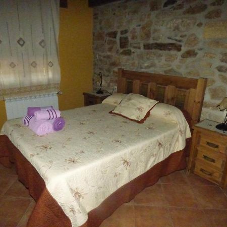 Un Rincon Salmantino Villa Navasfrias ภายนอก รูปภาพ