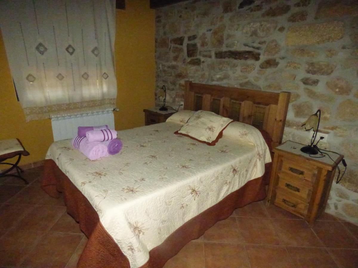 Un Rincon Salmantino Villa Navasfrias ภายนอก รูปภาพ